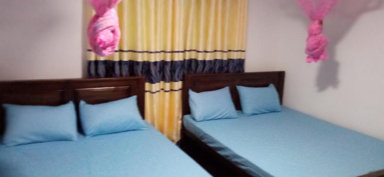 Impress Holiday Home Анурадхапура Екстериор снимка