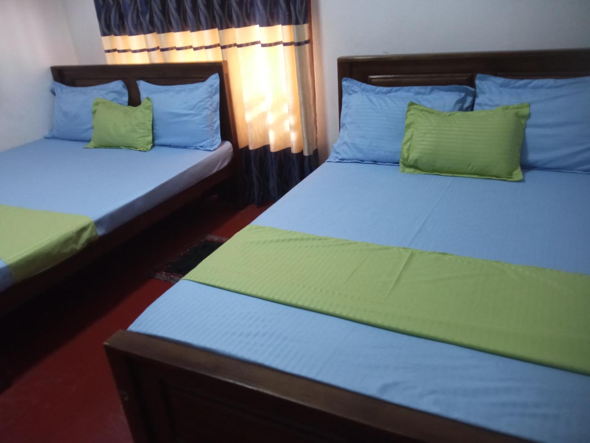 Impress Holiday Home Анурадхапура Стая снимка